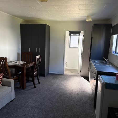 Peaceful And Private Apartment Hamilton Luaran gambar